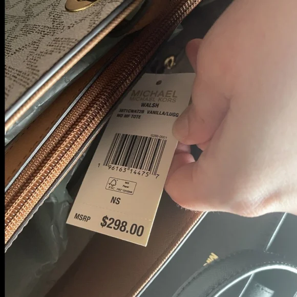NWT Michael Kors Signature Logo Purse